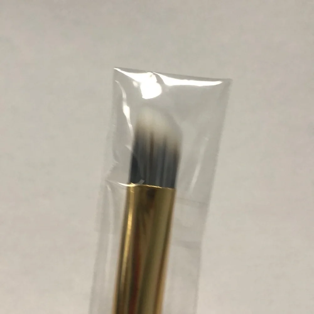 Moda metallics triad eye brush
